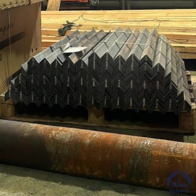 Уголок стальной равнополочный 125х125х12 мм С235 ГОСТ 8509-93 купить в Павлодаре