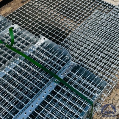 Решетчатый настил 1000х1000 мм 33 11 ГОСТ 27772-2015 купить в Павлодаре