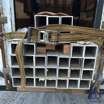 Труба нержавеющая профильная 50х50х2,0 мм шлифованная AISI 201 купить в Павлодаре