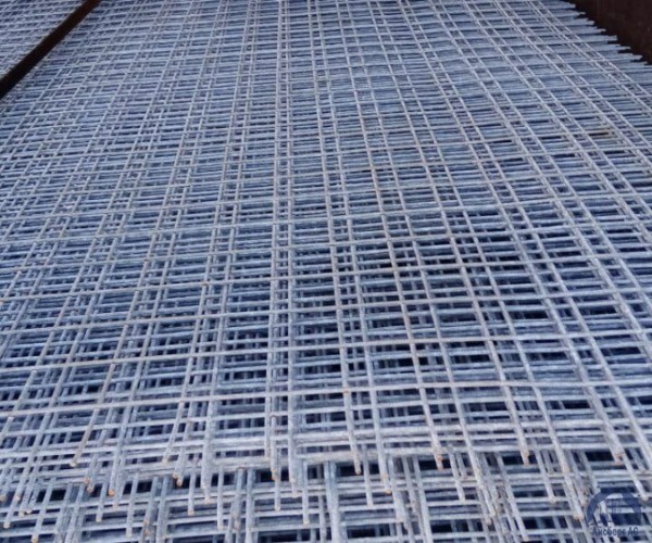 Сетка сварная 50х50х4 мм 12х18н10т ГОСТ 23279-85